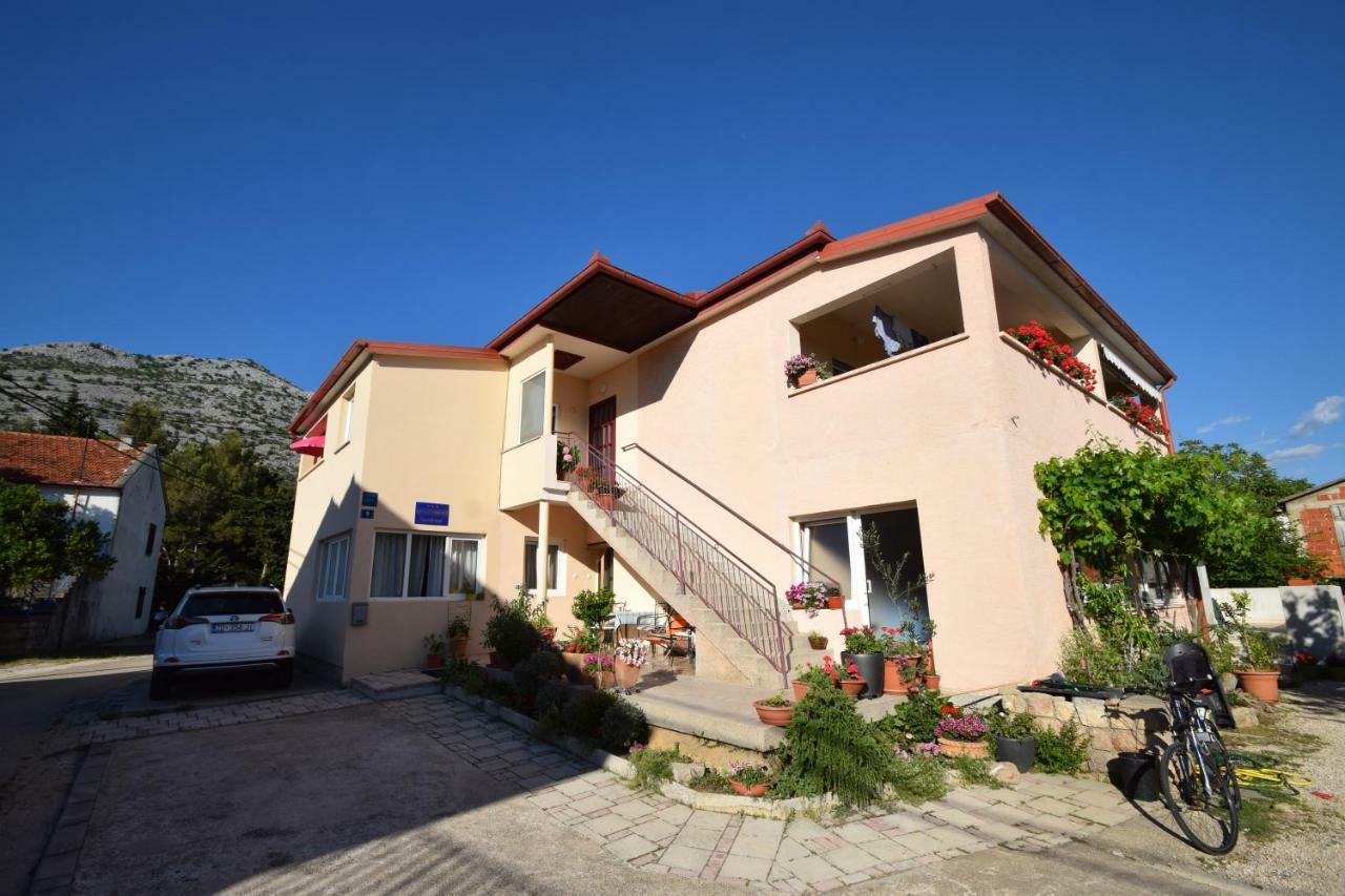 Apartment Smokrovic Starigrad Paklenica Exterior foto